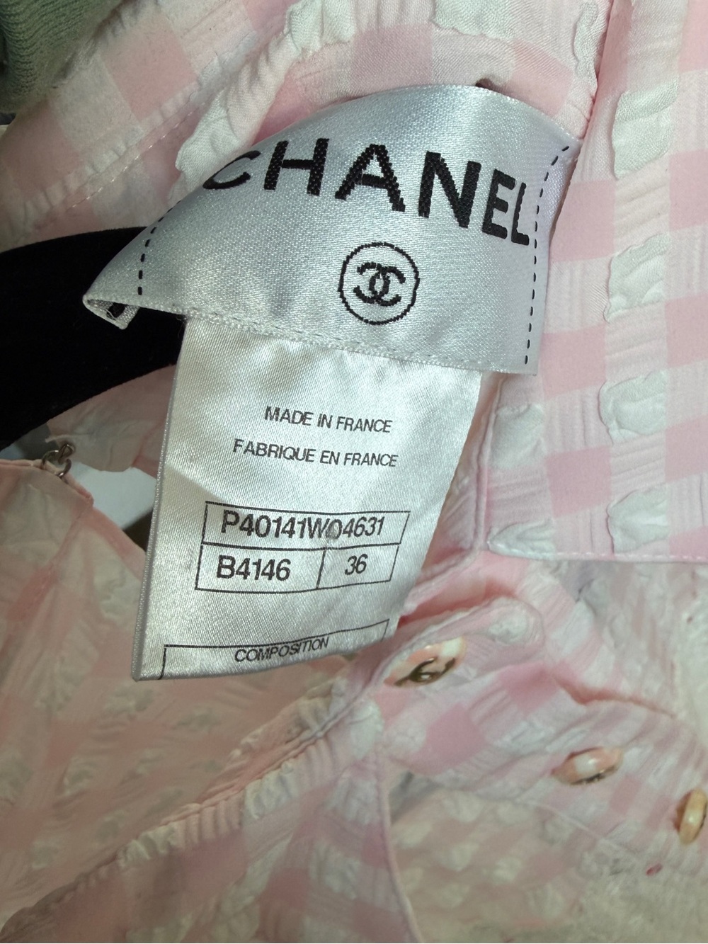 CHANEL Pink Seersucker & Tweed Mini Dress
Size FR 36 / US 4 - Picture 11 of 12